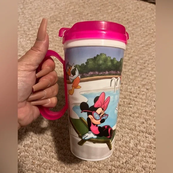 Disney World Tumbler- Vintage - Picture 3 of 5